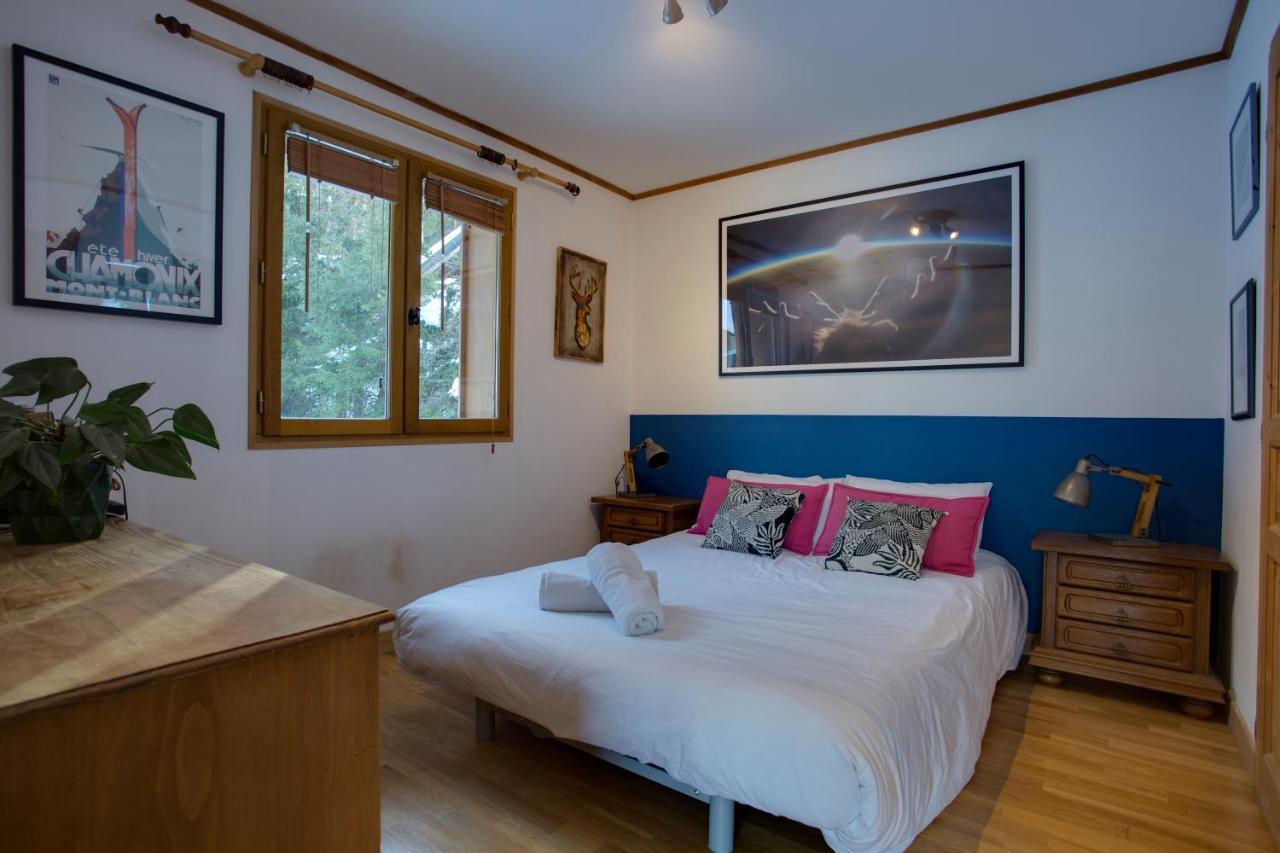 Chamonix Large Chalet, Sleeps 12, 200M2, 5 Bedroom, 4 Bathroom, Garden, Jacuzzi, Sauna Exterior photo